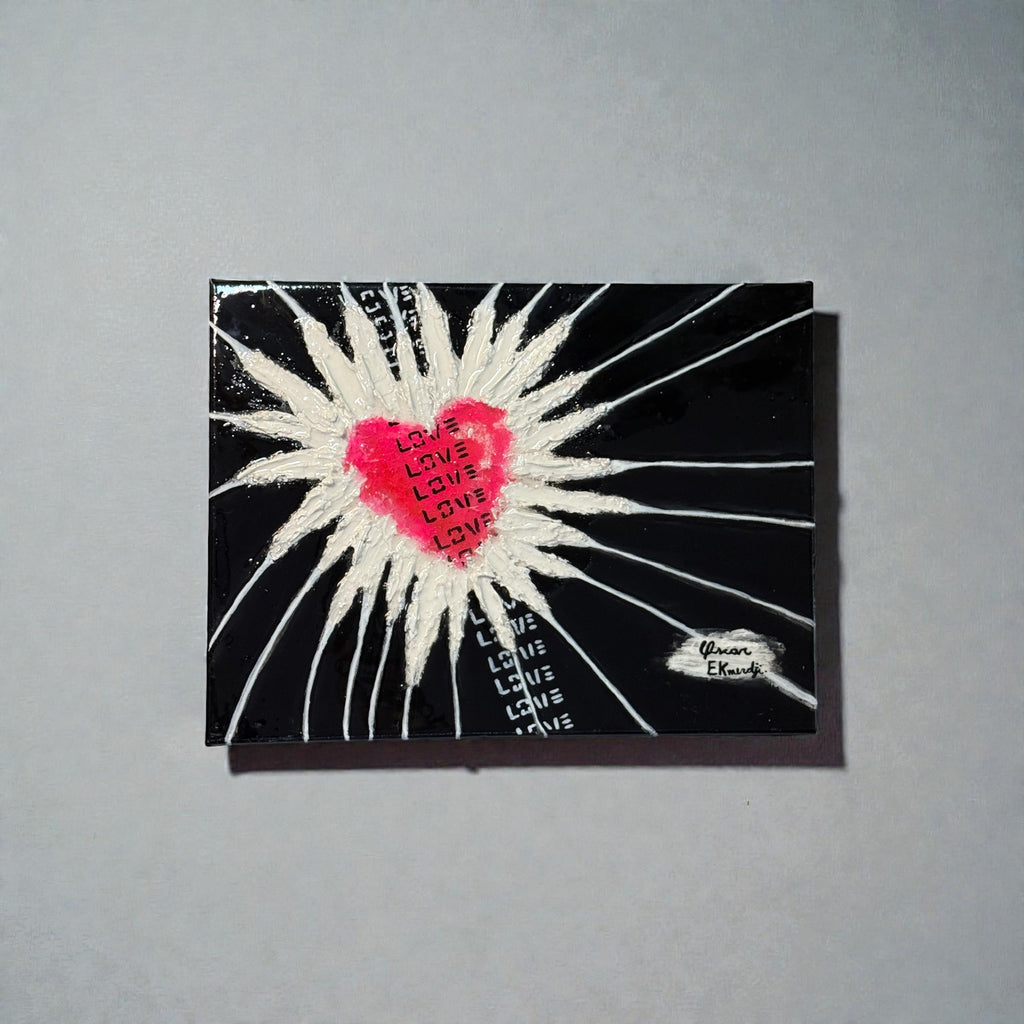 LOVE Explosion – Heart Series