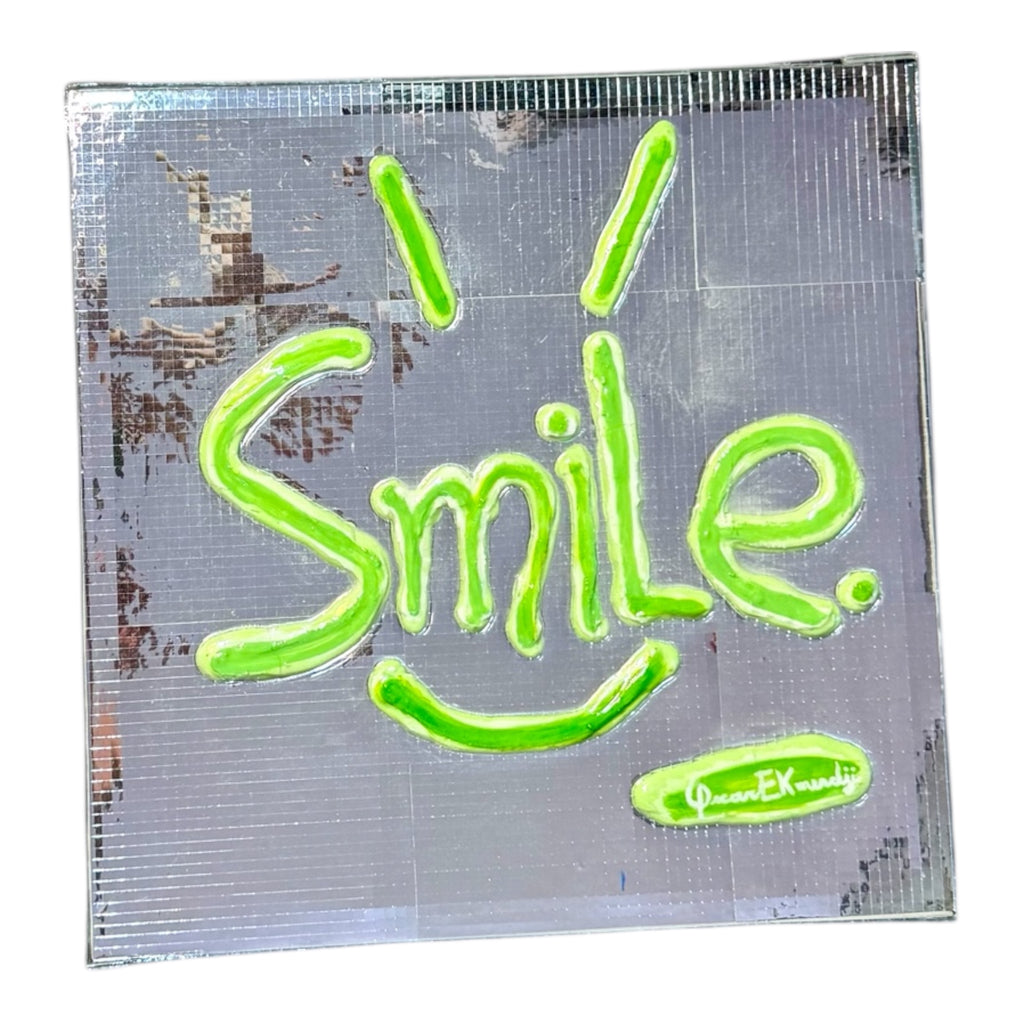 SMILE. – Mirror Message Art