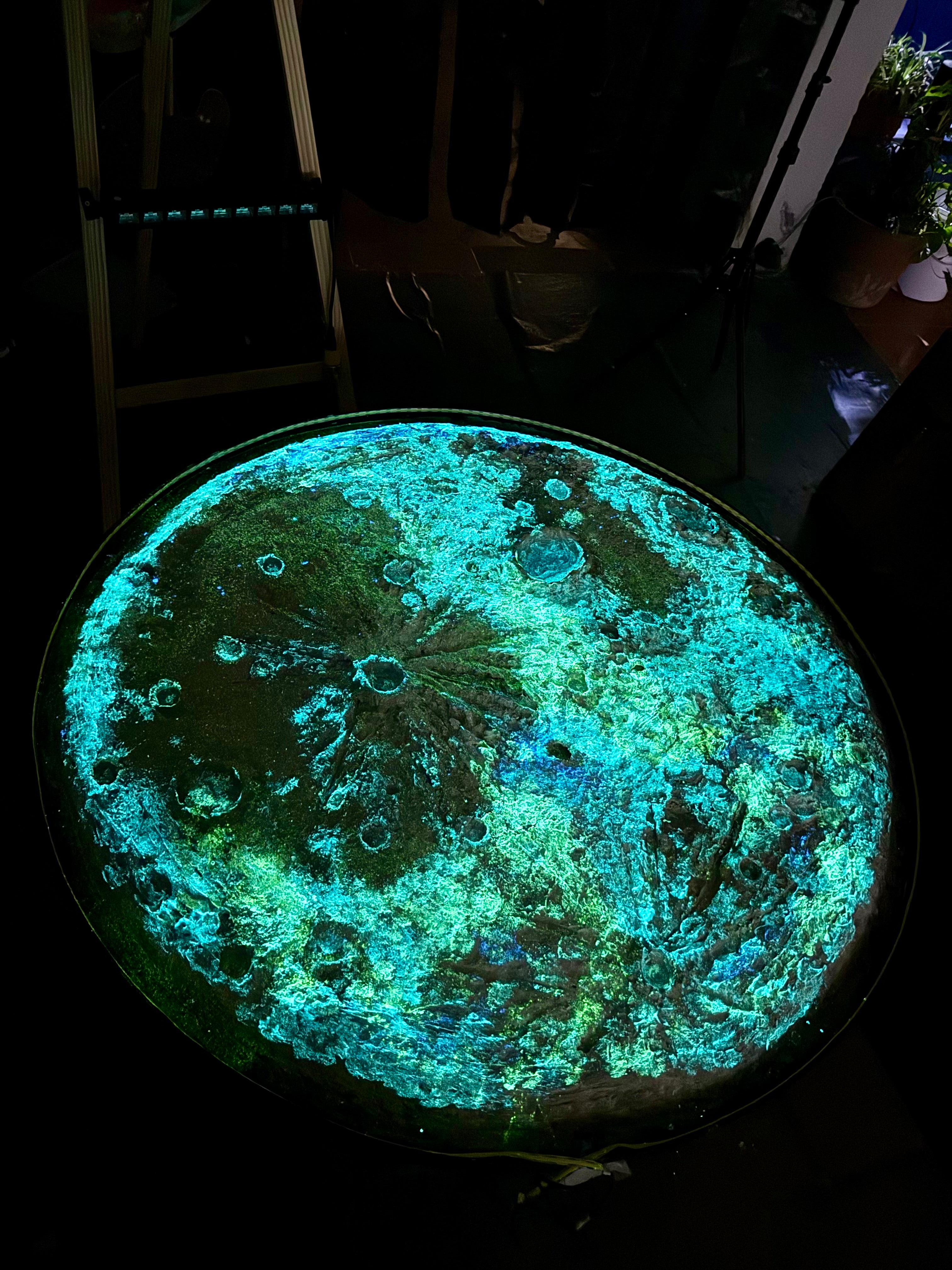 Radioactive Xmoon