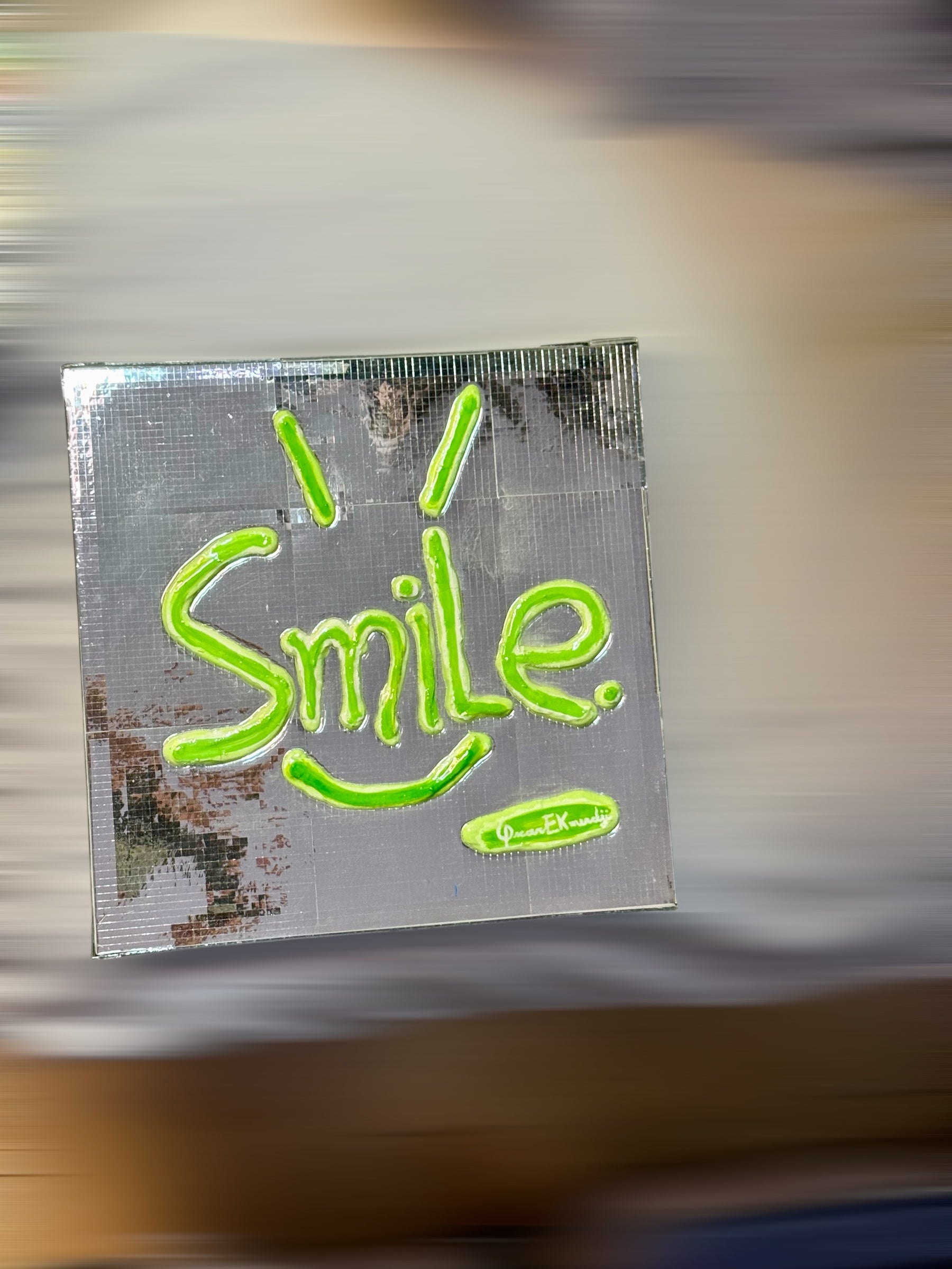 SMILE. – Mirror Message Art