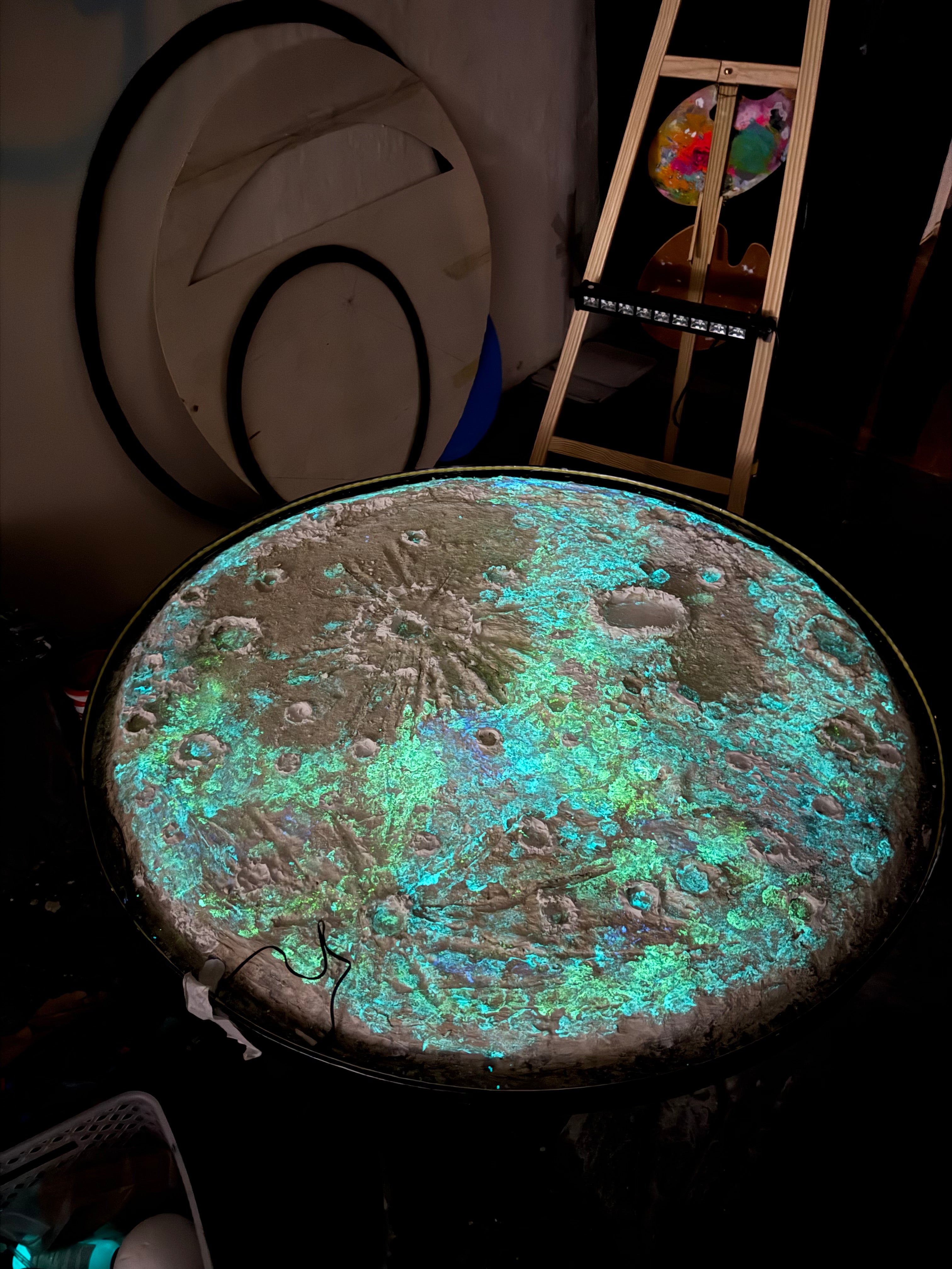 Radioactive Xmoon
