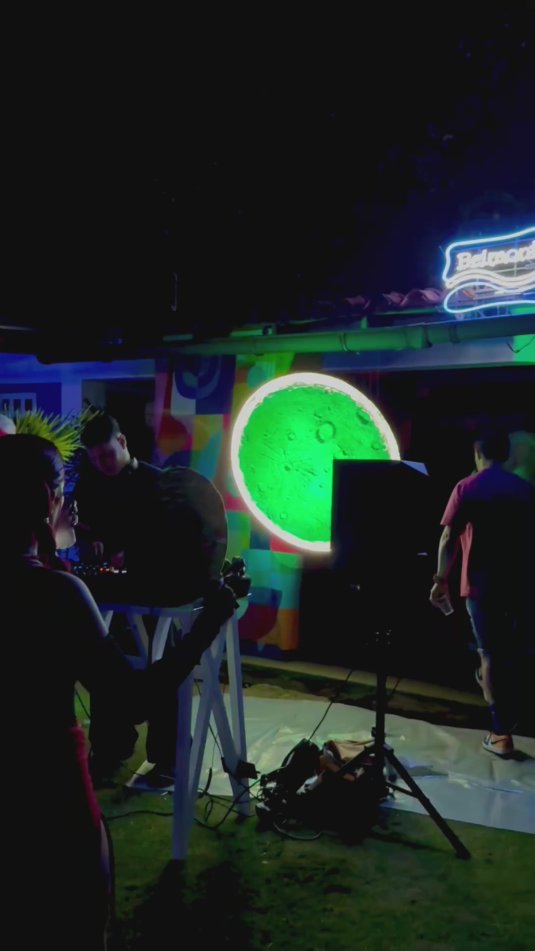 Radioactive Xmoon
